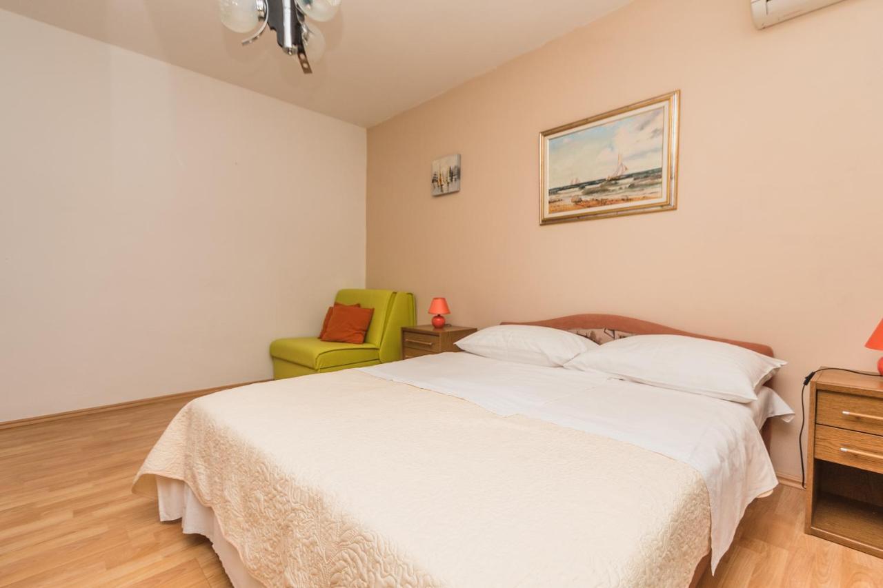 Apartments Ivana Драмал Екстериор снимка