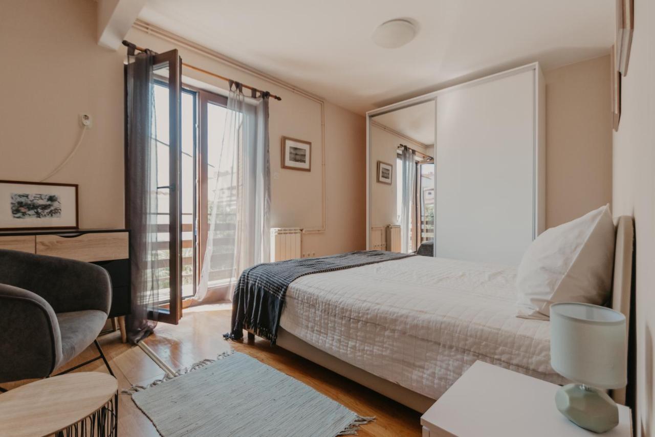 Apartments Ivana Драмал Екстериор снимка