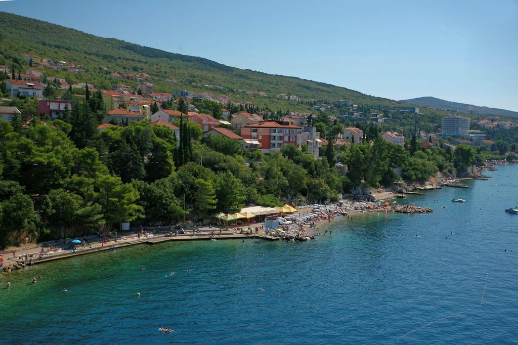 Apartments Ivana Драмал Екстериор снимка