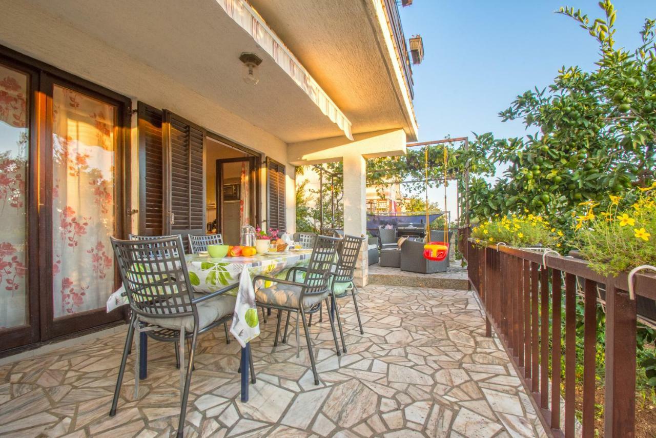 Apartments Ivana Драмал Екстериор снимка