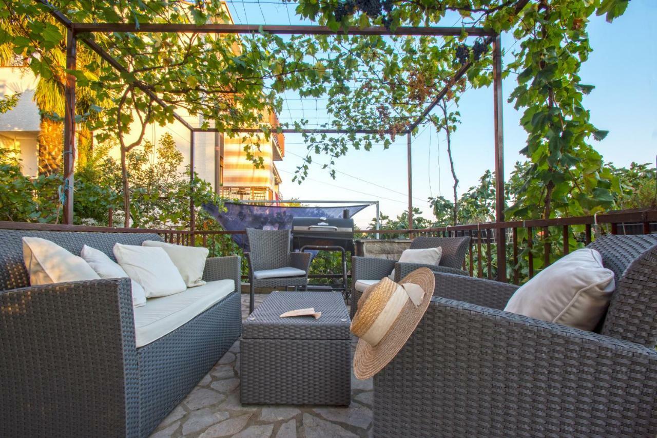 Apartments Ivana Драмал Екстериор снимка